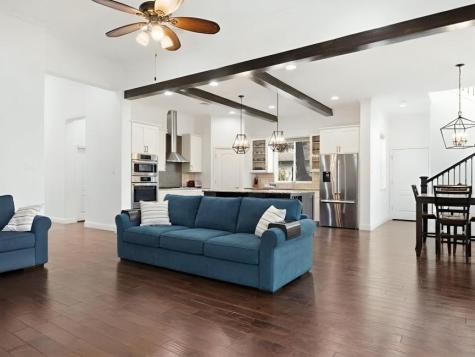 6709 Melava Court Austin TX 78749