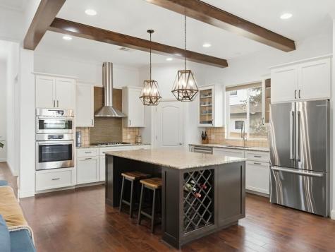 6709 Melava Court Austin TX 78749