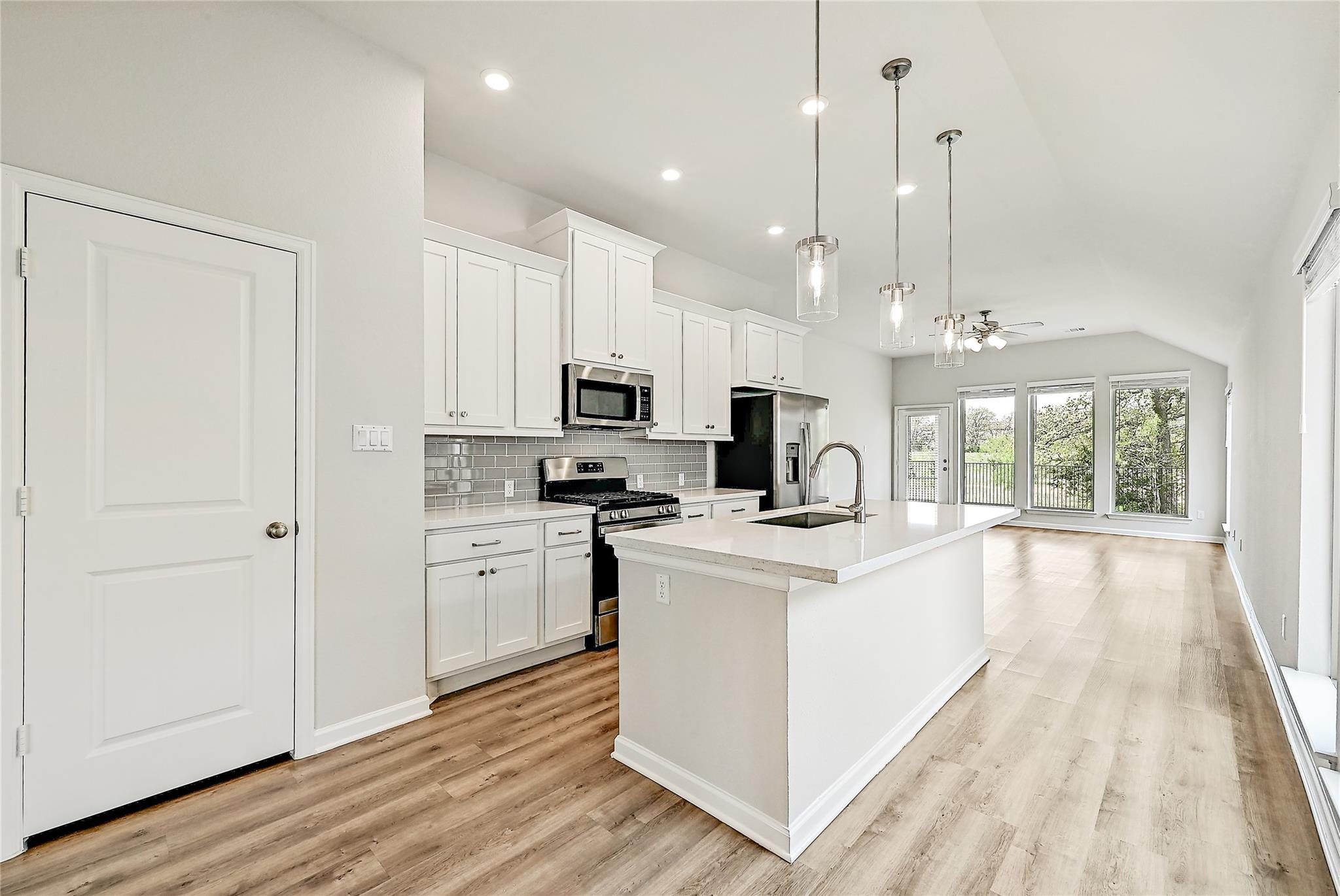 305 Banyon Drive Liberty Hill TX 78642