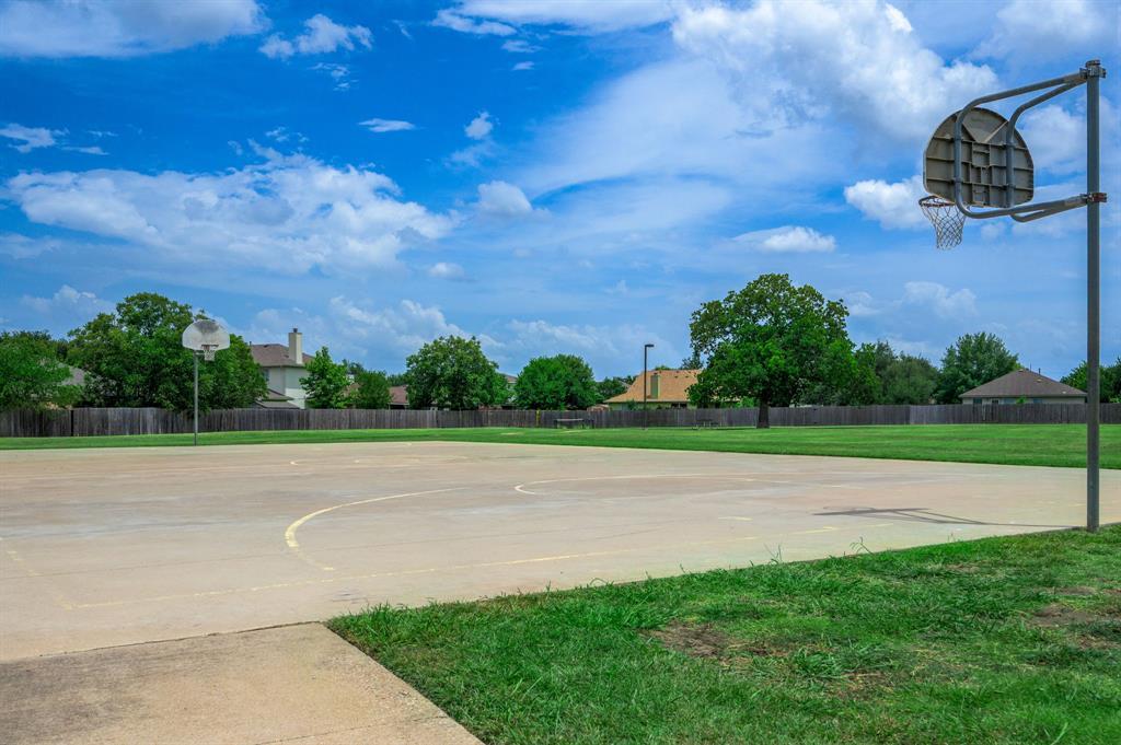 1903 Mir Woods Drive Leander TX 78641