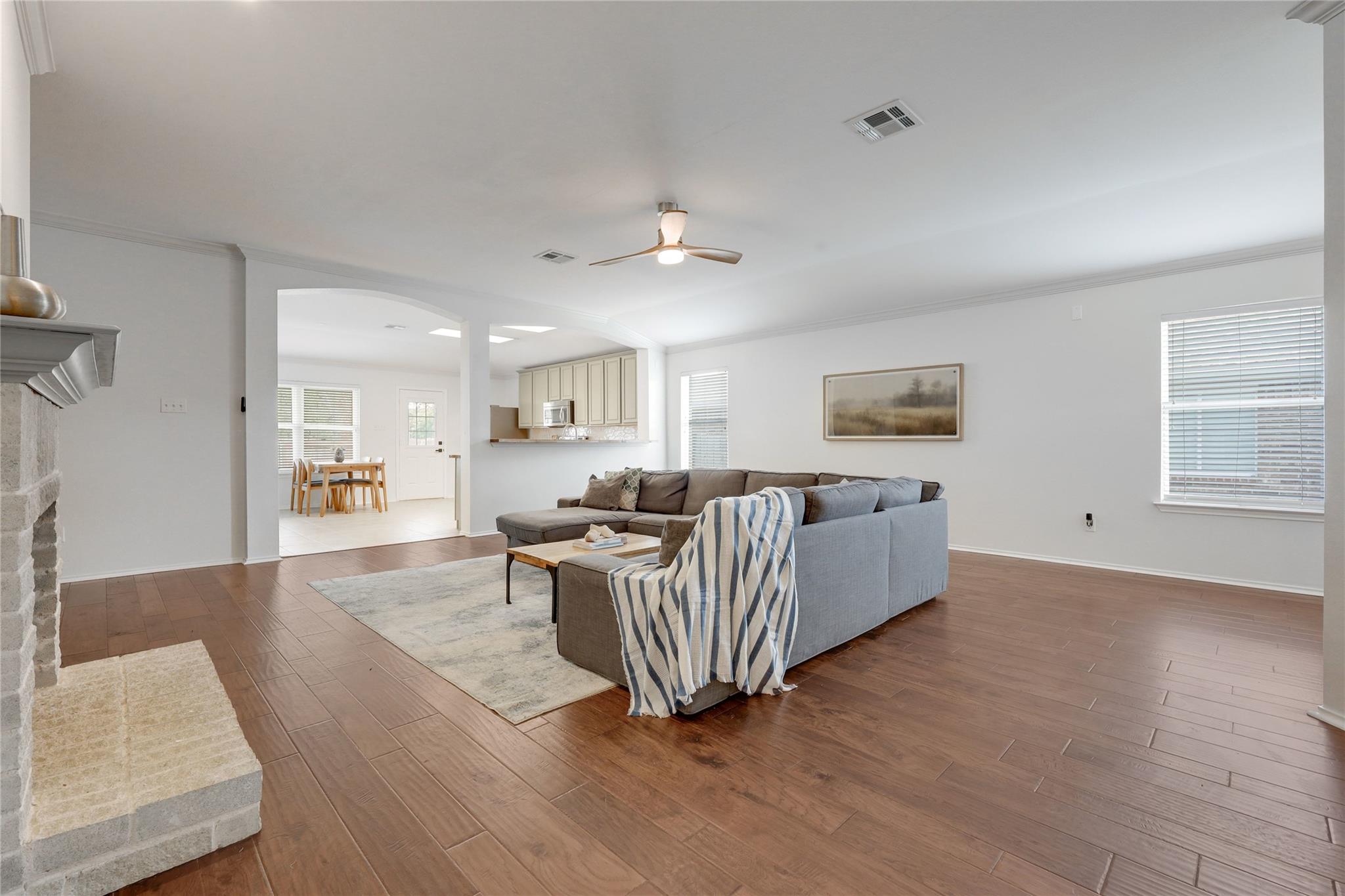 1903 Mir Woods Drive Leander TX 78641