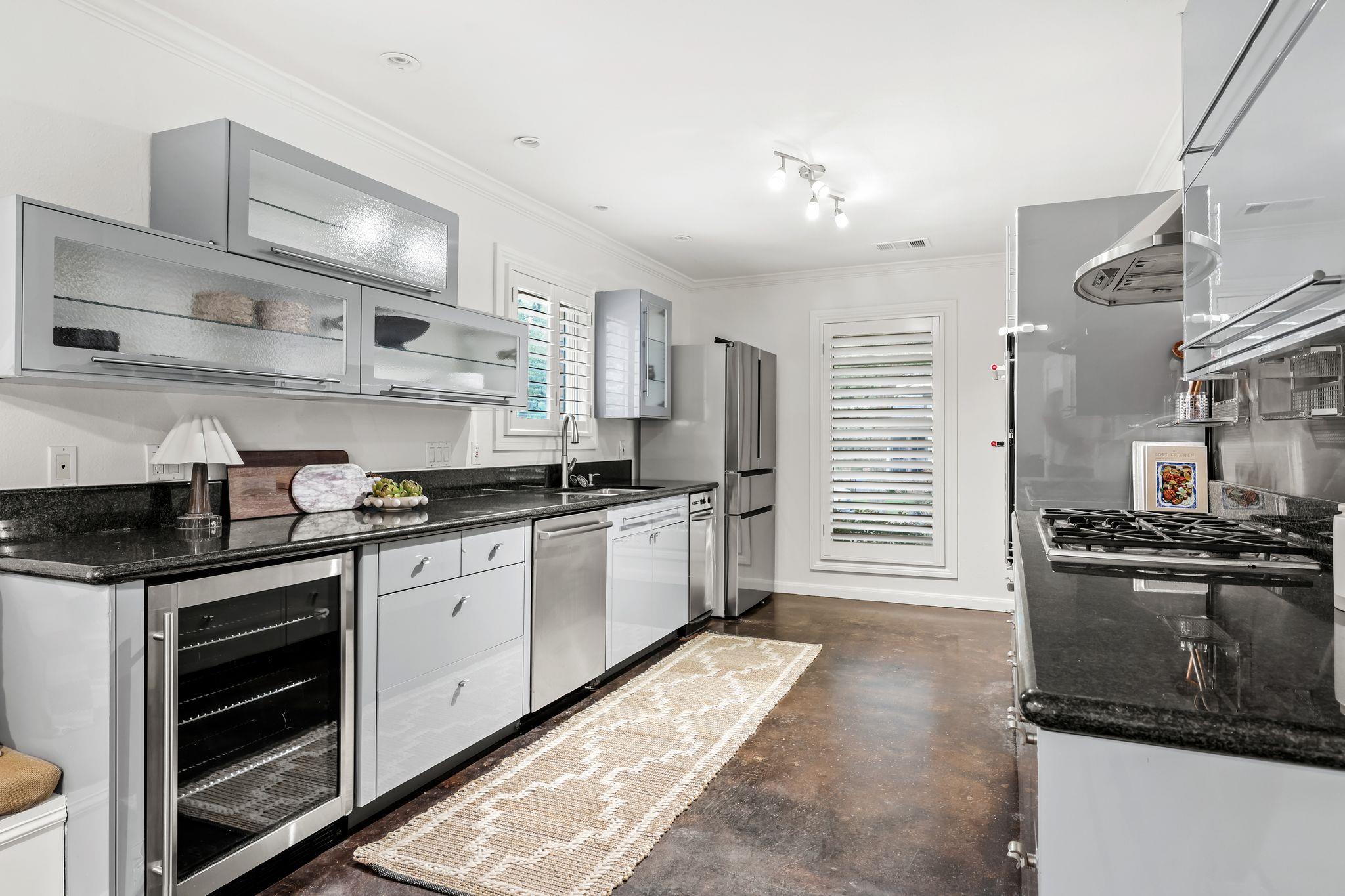 3112 Eanes Circle Austin TX 78746