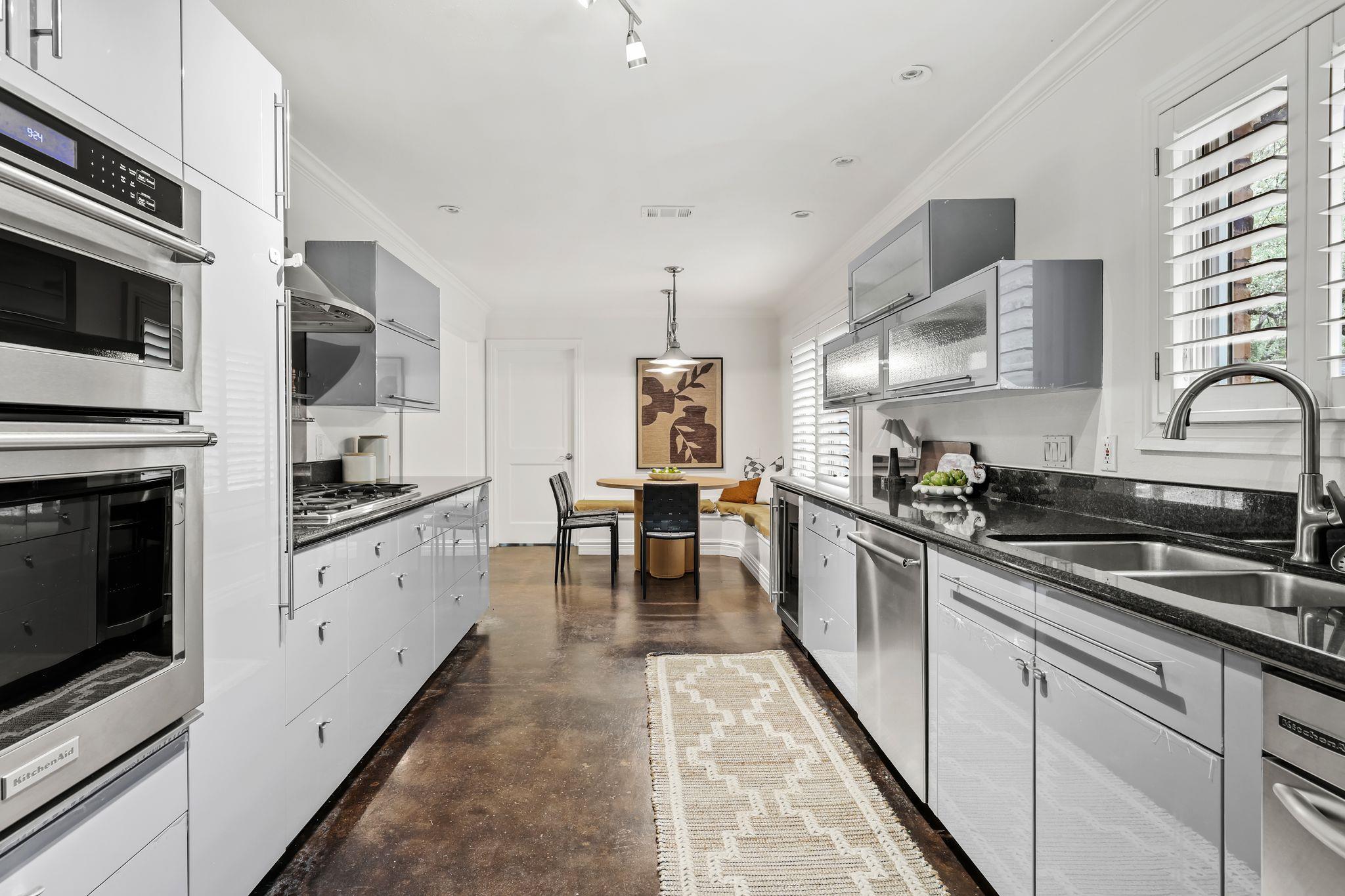 3112 Eanes Circle Austin TX 78746