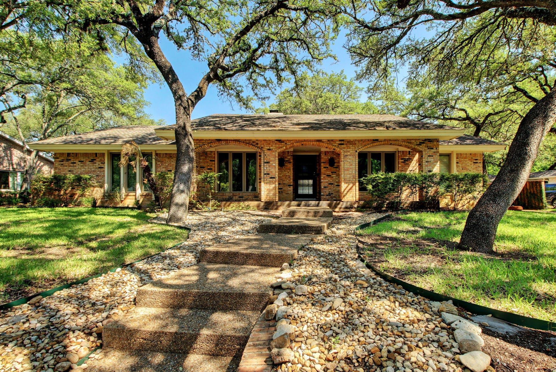 3112 Eanes Circle Austin TX 78746