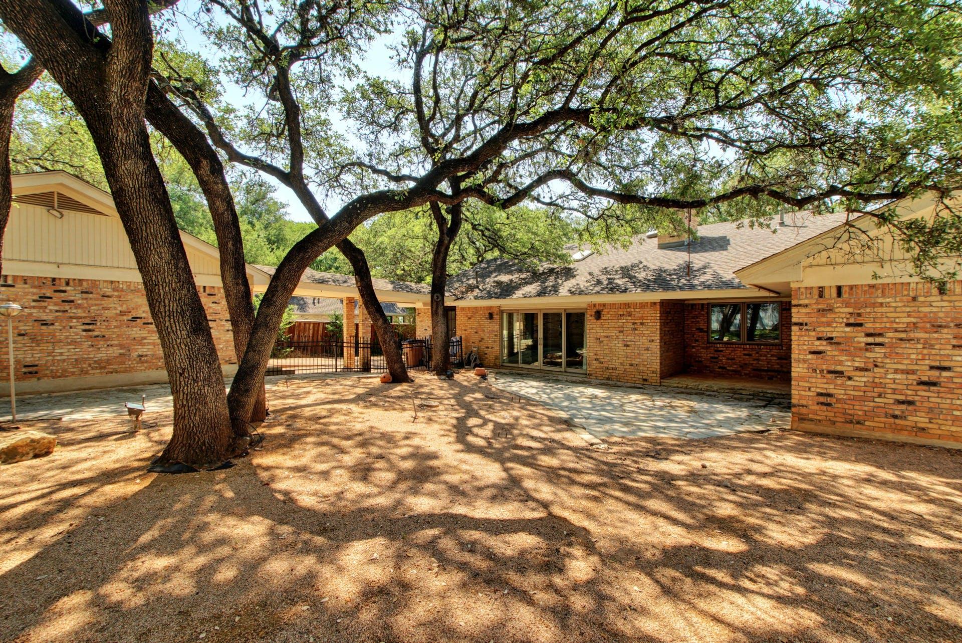 3112 Eanes Circle Austin TX 78746