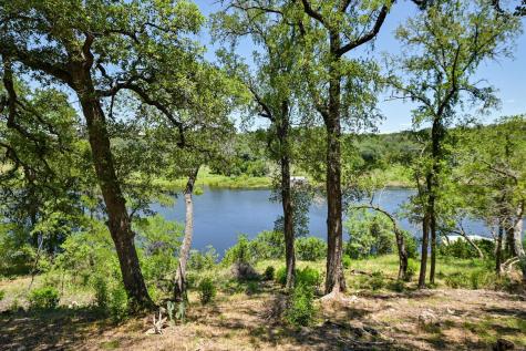 24240 Spur Trail Spicewood TX 78669