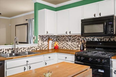 12209 Briarcreek Loop Manor TX 78653