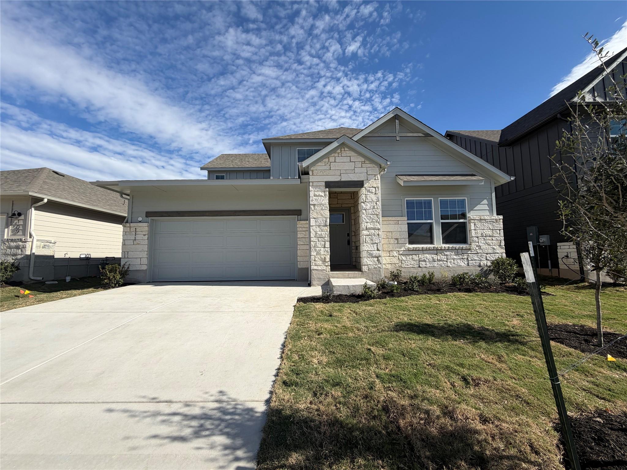 111 Holmby Drive Hutto TX 78634