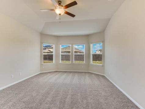 111 Holmby Drive Hutto TX 78634