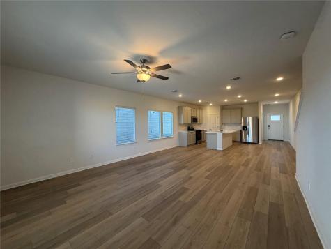 111 Holmby Drive Hutto TX 78634