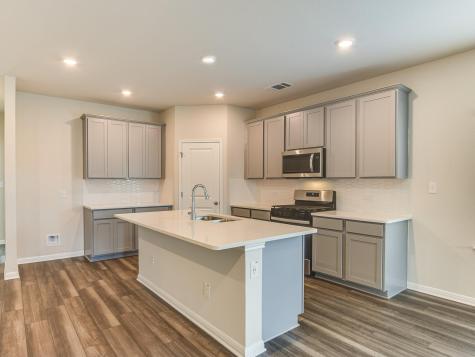 111 Holmby Drive Hutto TX 78634