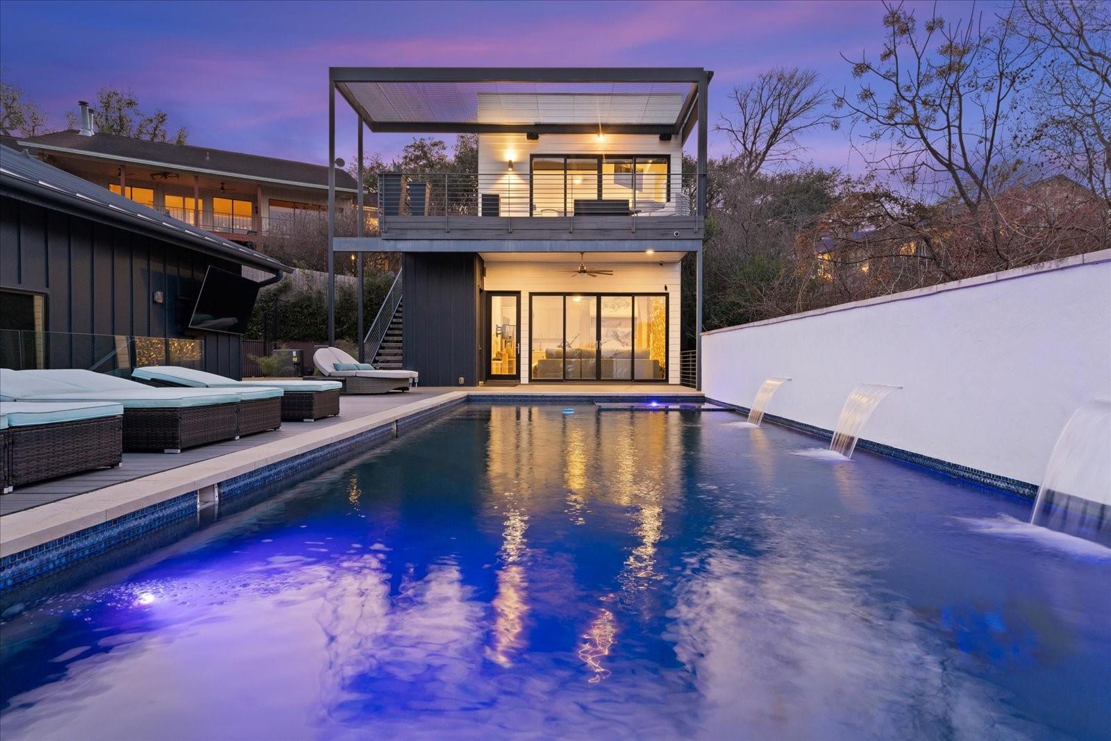 2100 Headwater Lane Austin TX 78746