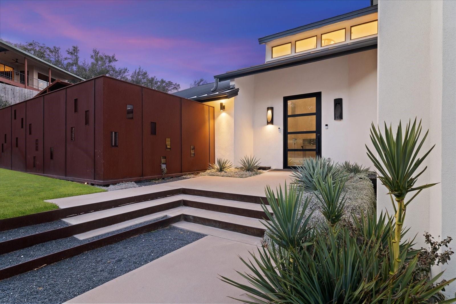 2100 Headwater Lane Austin TX 78746