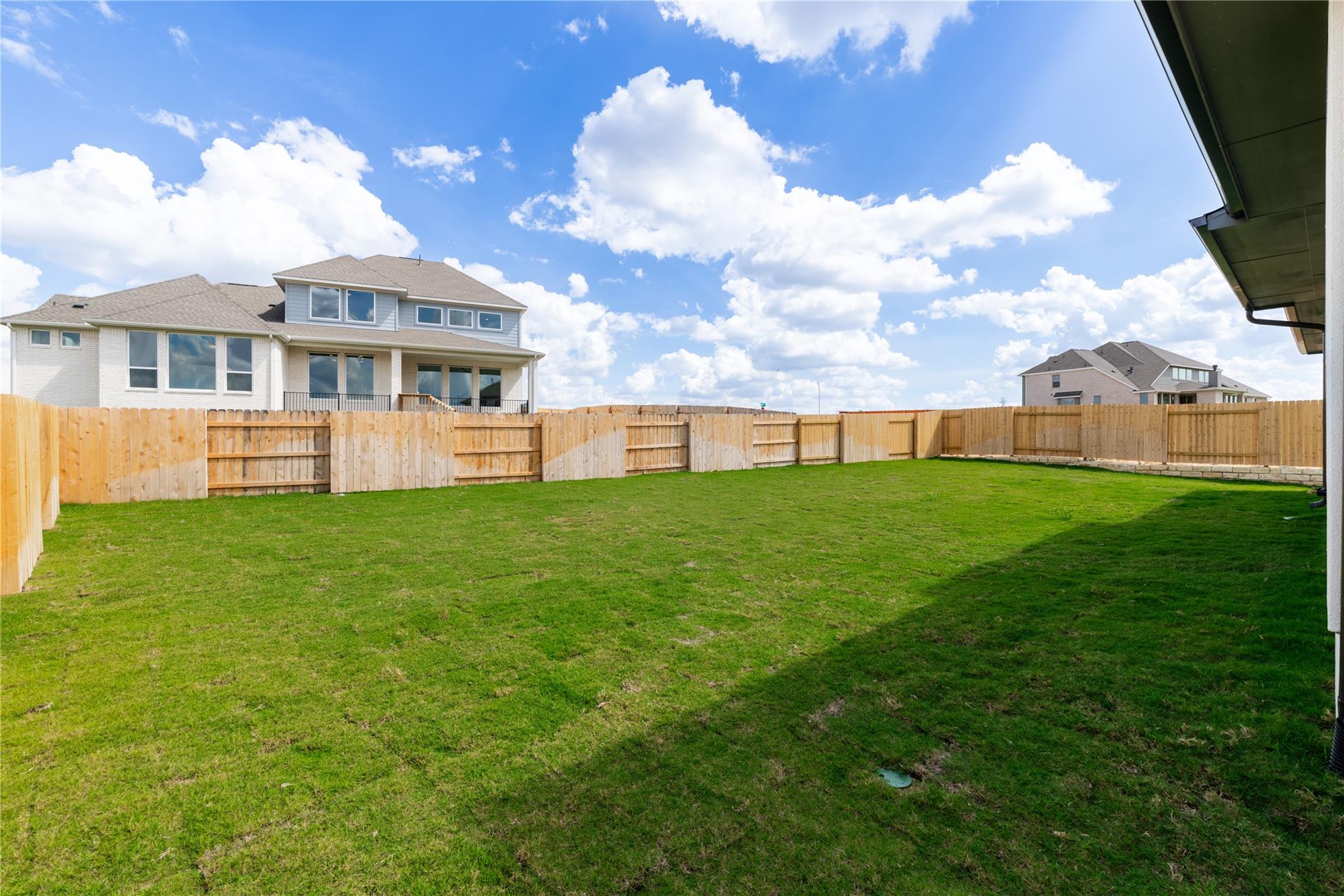 905 S Hemingway Loop Liberty Hill TX 78642