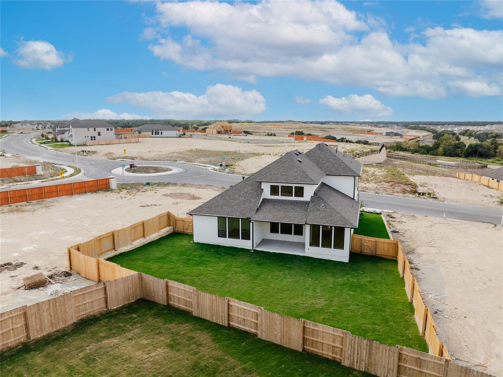 905 S Hemingway Loop Liberty Hill TX 78642
