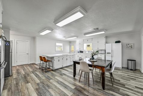 4690 River Oaks Drive Kingsland TX 78639