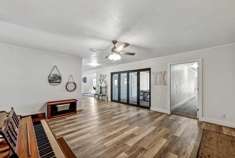 4690 River Oaks Drive Kingsland TX 78639