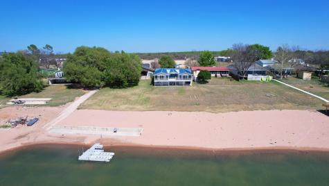 4690 River Oaks Drive Kingsland TX 78639