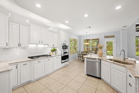 1023 Grassy Field Road Austin TX 78737