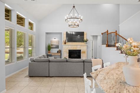 1023 Grassy Field Road Austin TX 78737