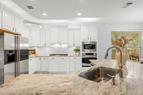 1023 Grassy Field Road Austin TX 78737