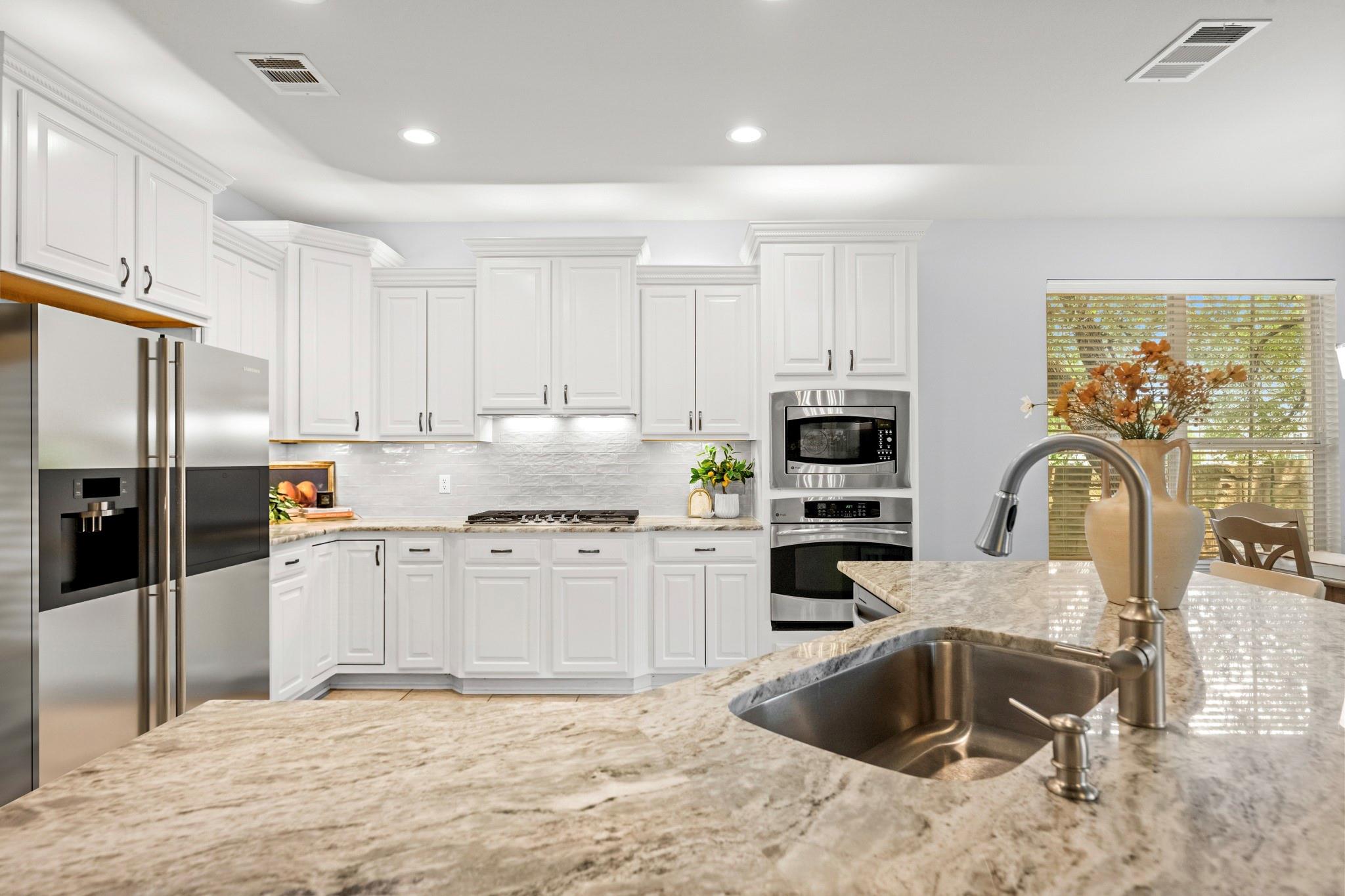 1023 Grassy Field Road Austin TX 78737