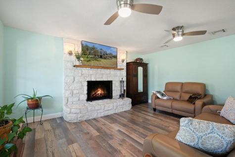 8139 Ozark Drive San Marcos TX 78666