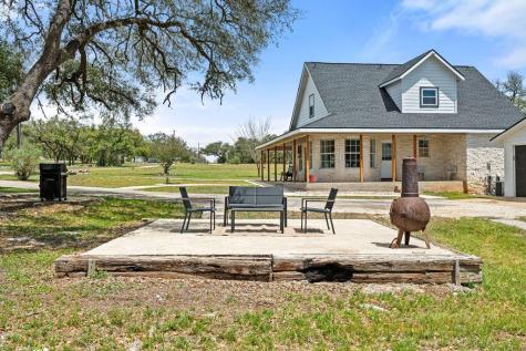 8139 Ozark Drive San Marcos TX 78666