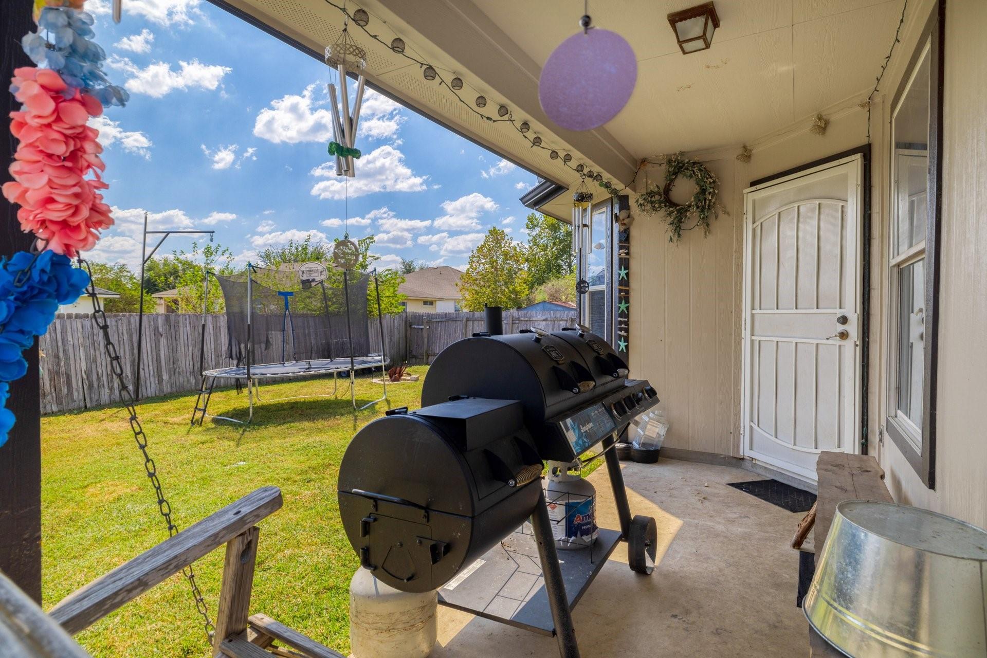 203 Endeavour Kyle TX 78640