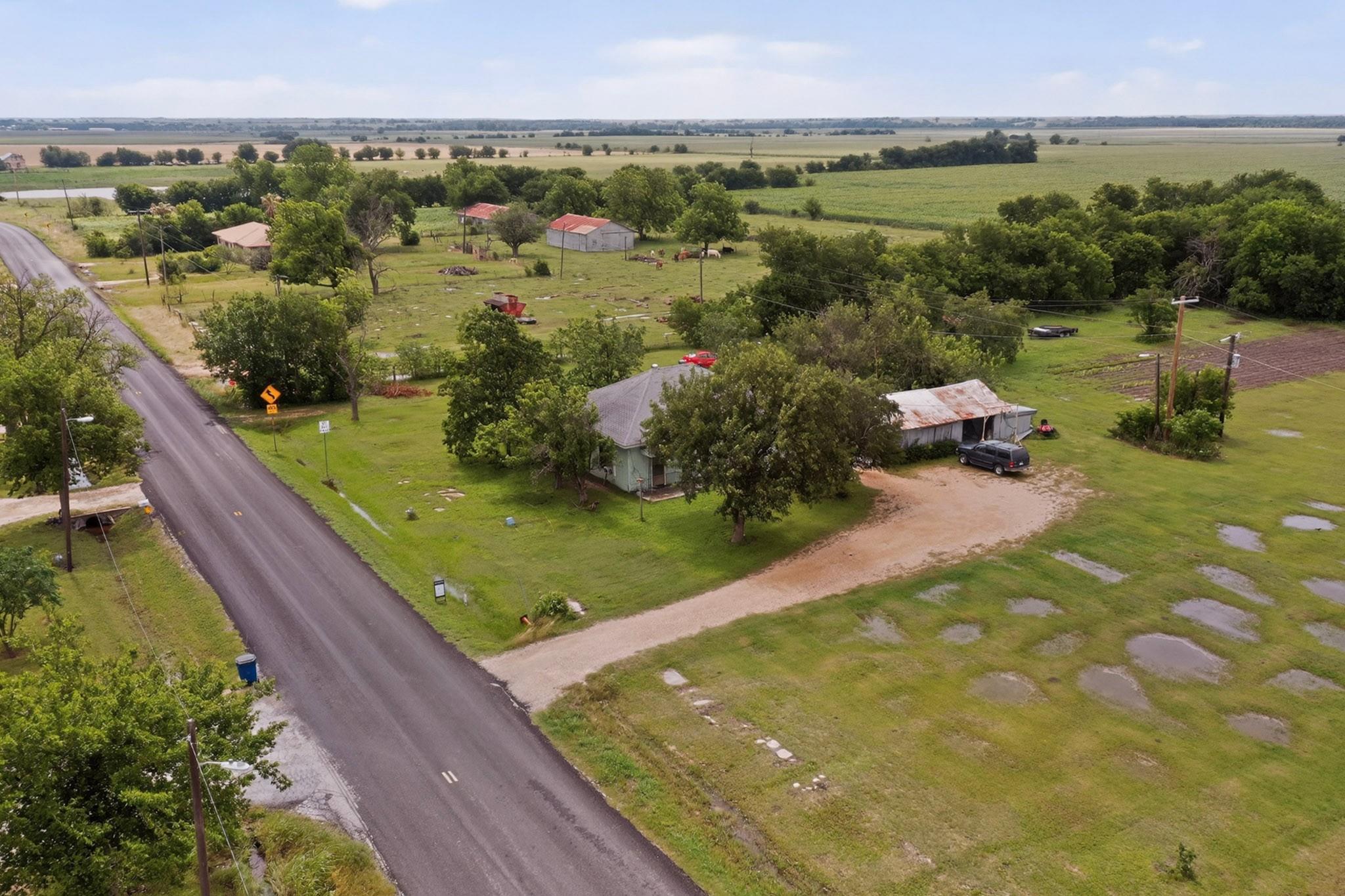 711 E Clark Street Bartlett TX 76511