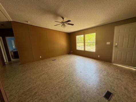 125 Country Road 3829 San Antonio TX 78253