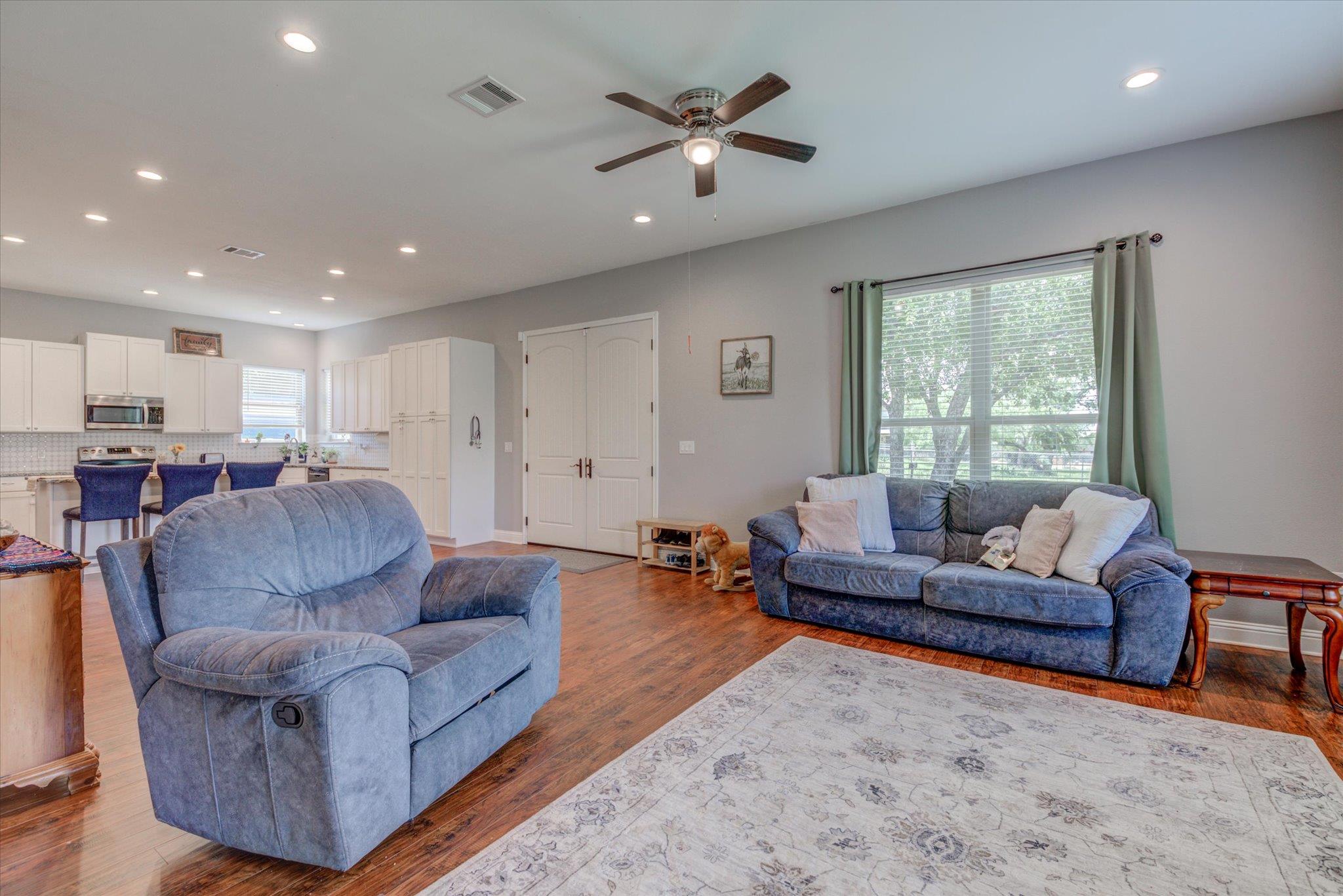 855 Aspen Lane Cottonwood Shores TX 78657