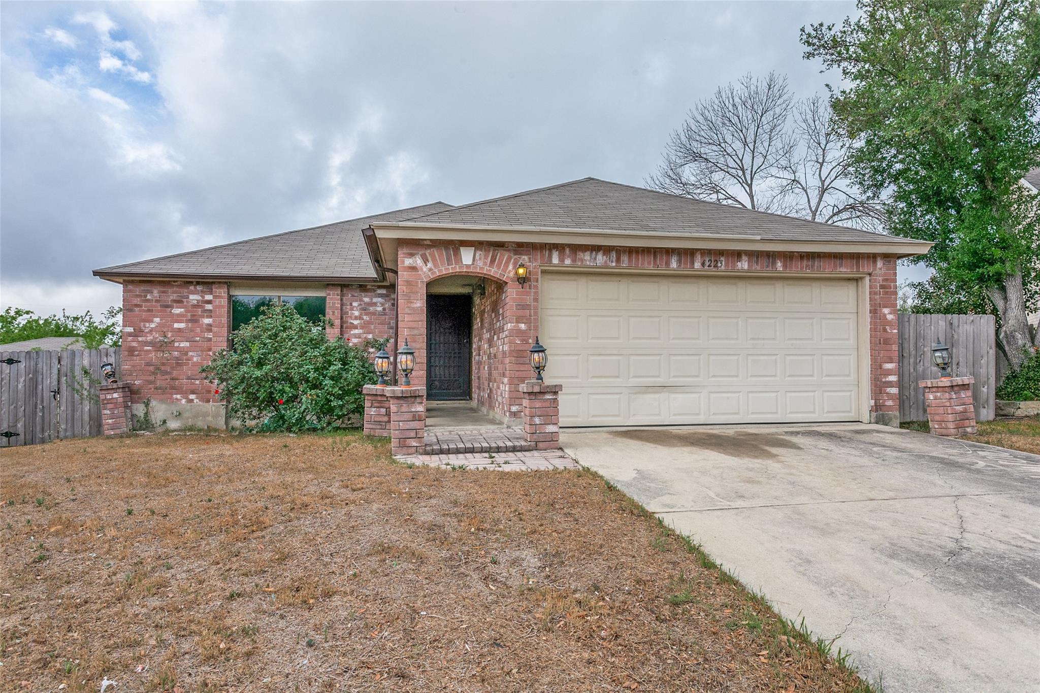 4223 Lakebend West Drive San Antonio TX 78244