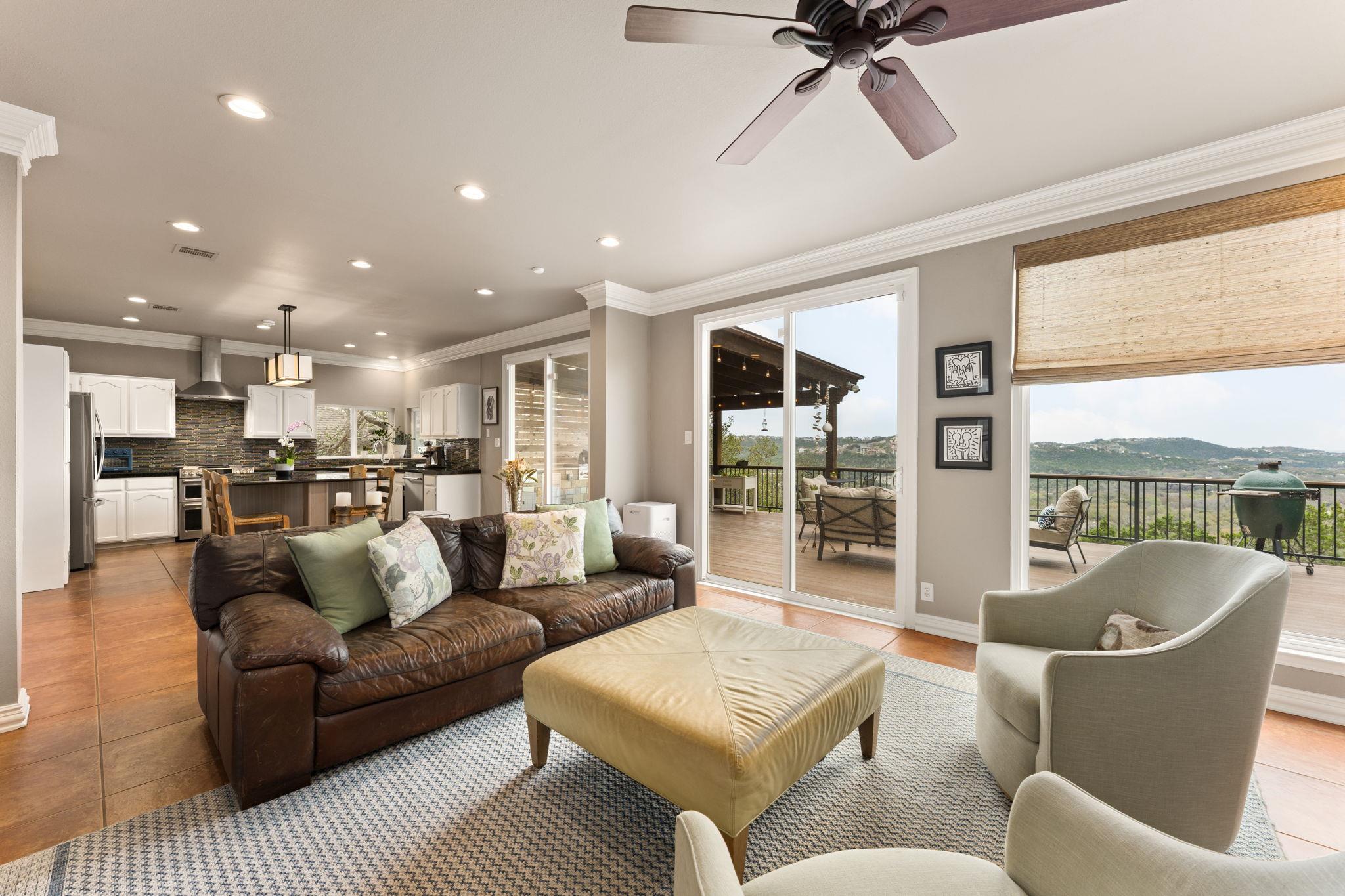 6711 Lakewood Point Cove Austin TX 78750