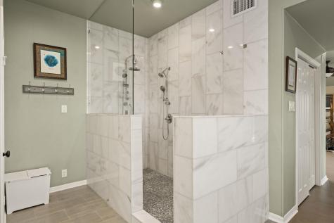 6711 Lakewood Point Cove Austin TX 78750
