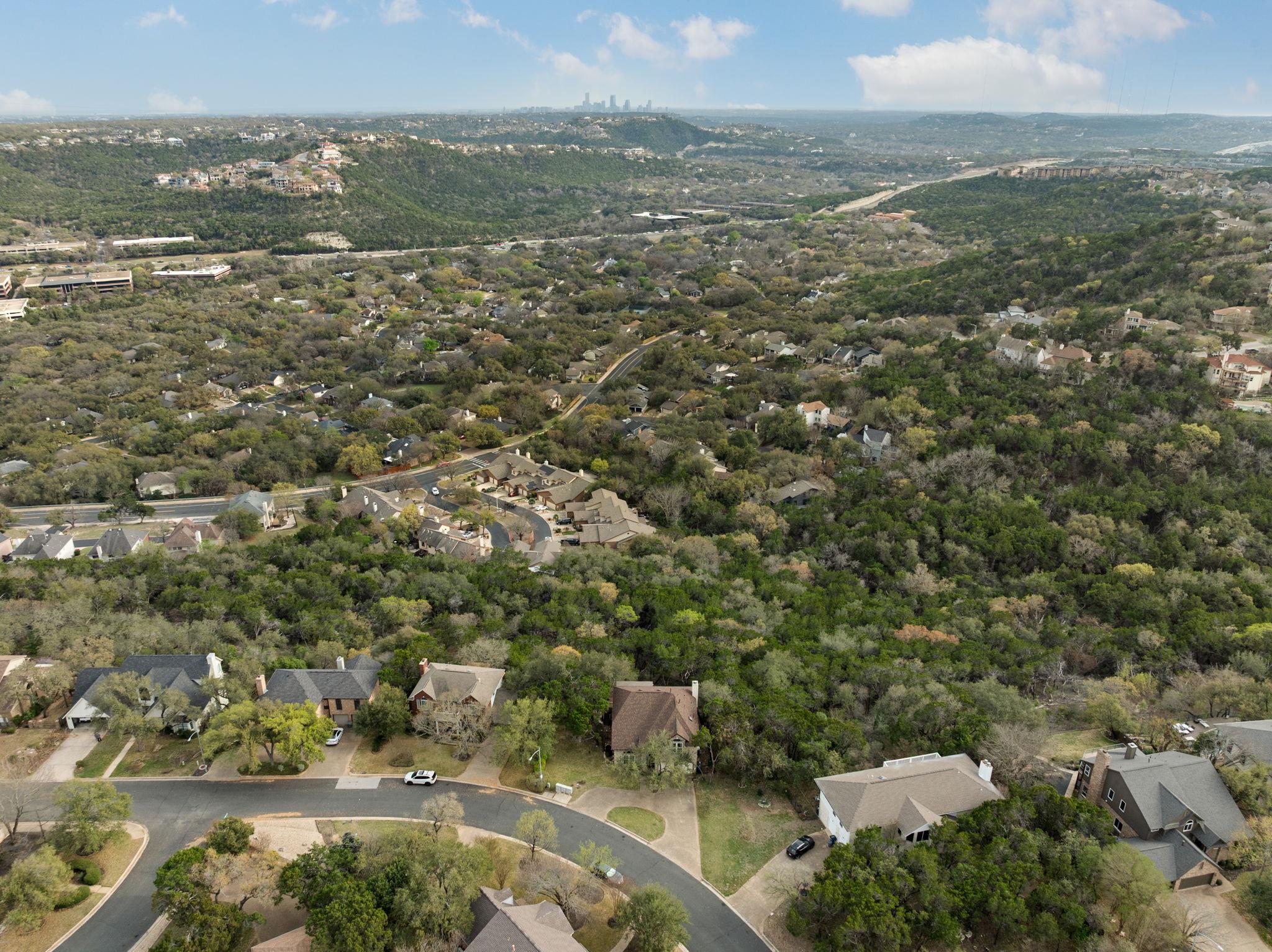 6711 Lakewood Point Cove Austin TX 78750