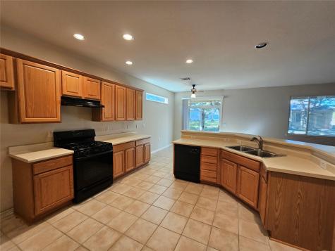 211 Red Poppy Trail Georgetown TX 78633