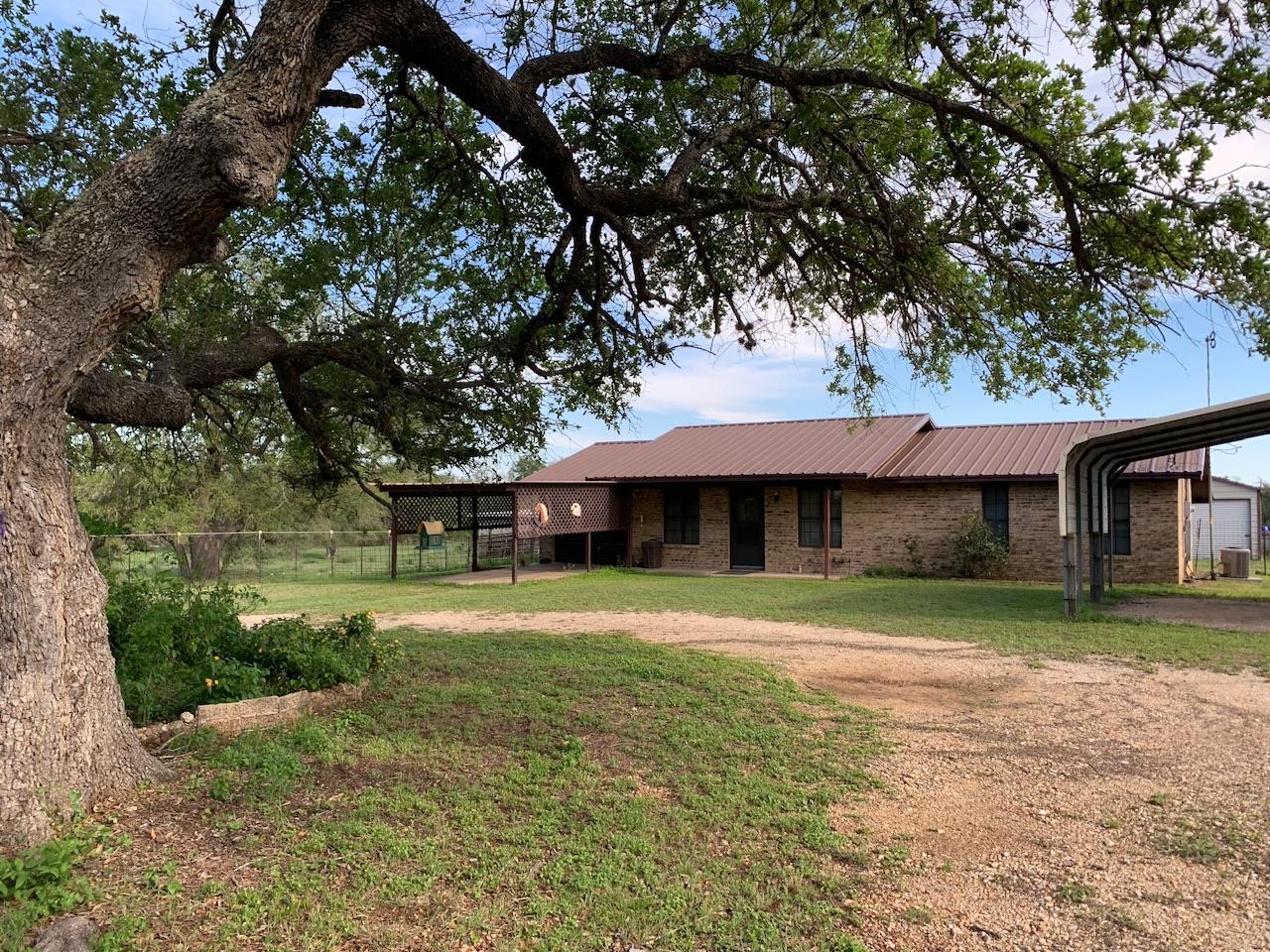 133 Clearfork Road Lockhart TX 78644