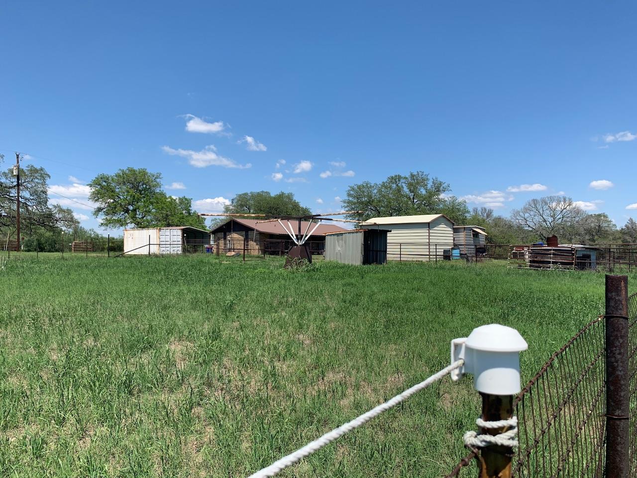 133 Clearfork Road Lockhart TX 78644