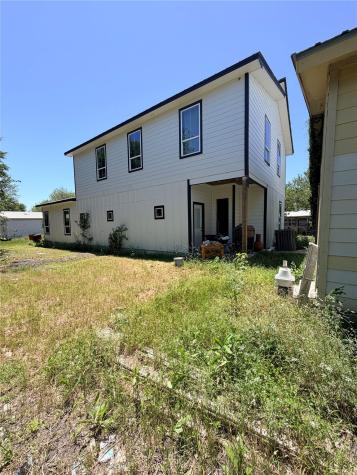 2030 Ash Street San Marcos TX 78666