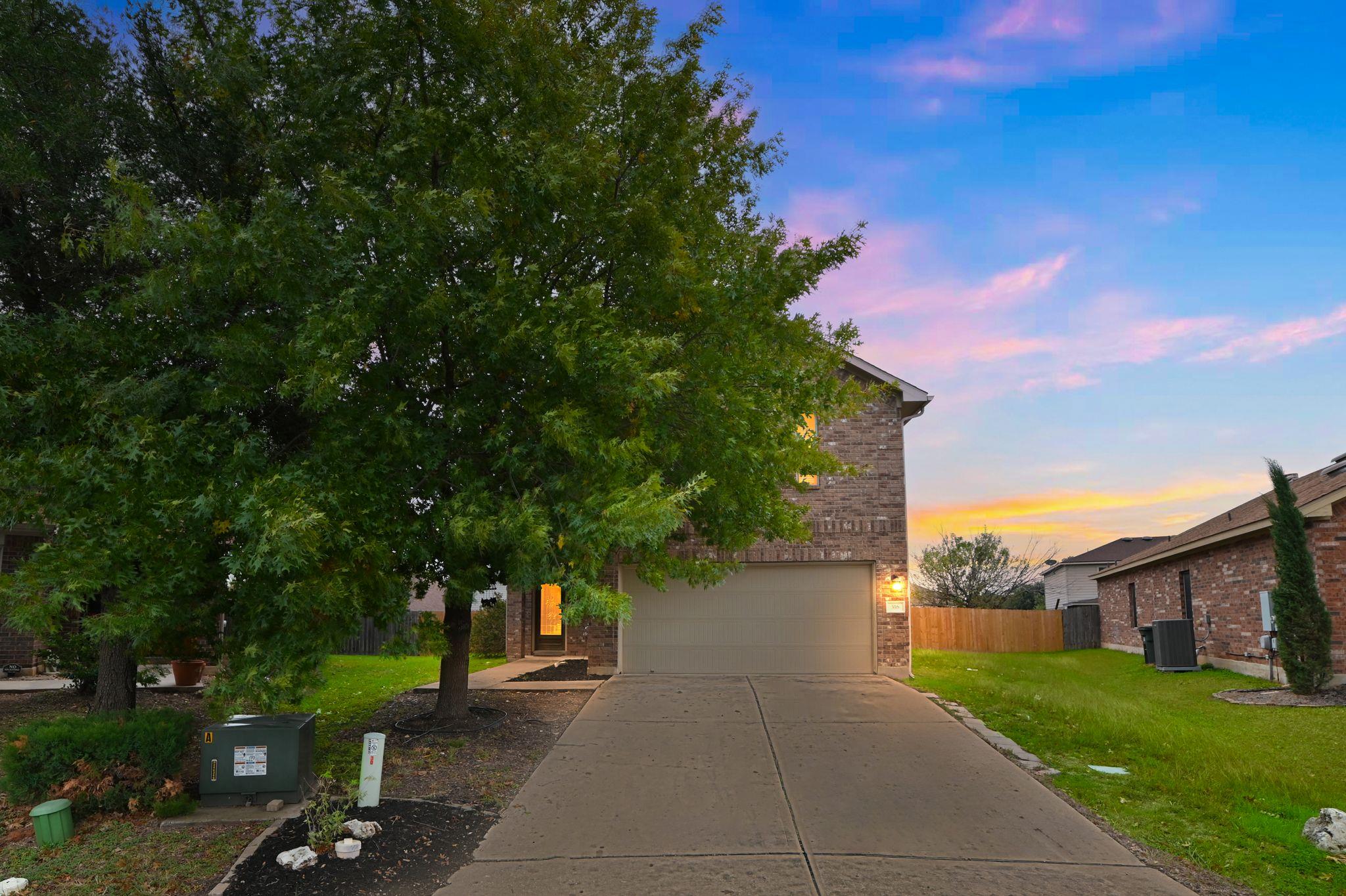 316 Housefinch Loop Leander TX 78641