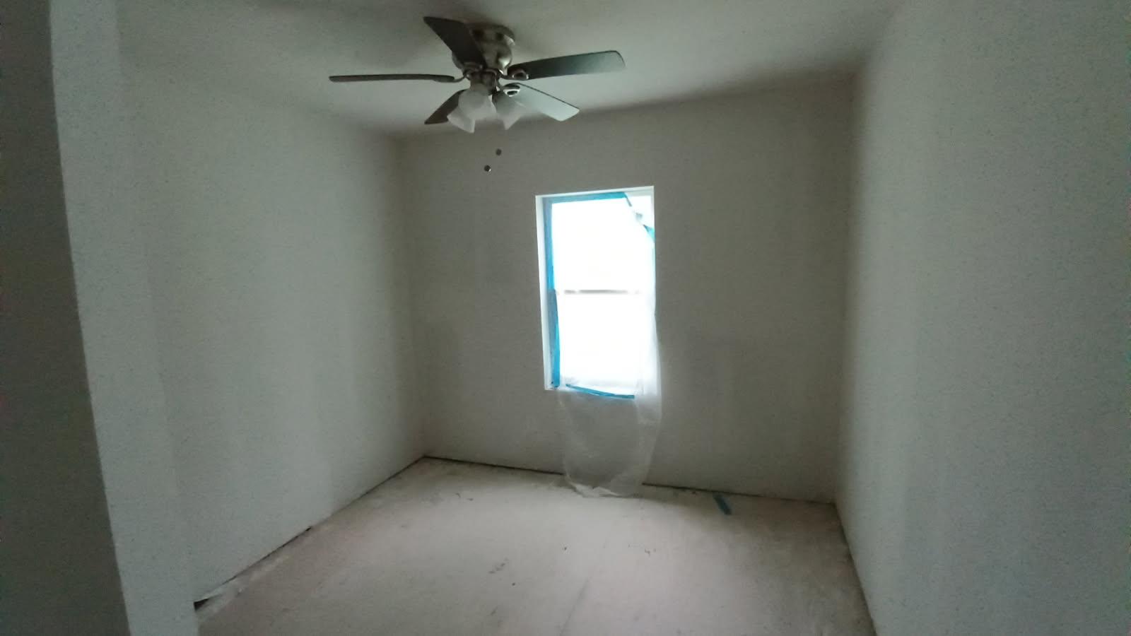 112 W Ila Street Elgin TX 78621