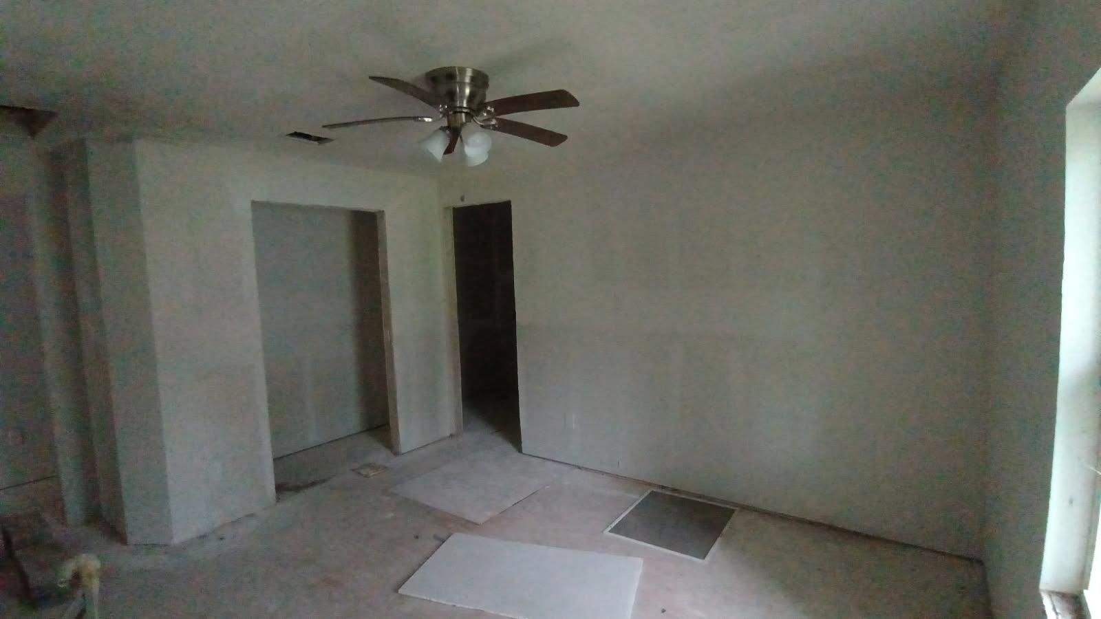 112 W Ila Street Elgin TX 78621