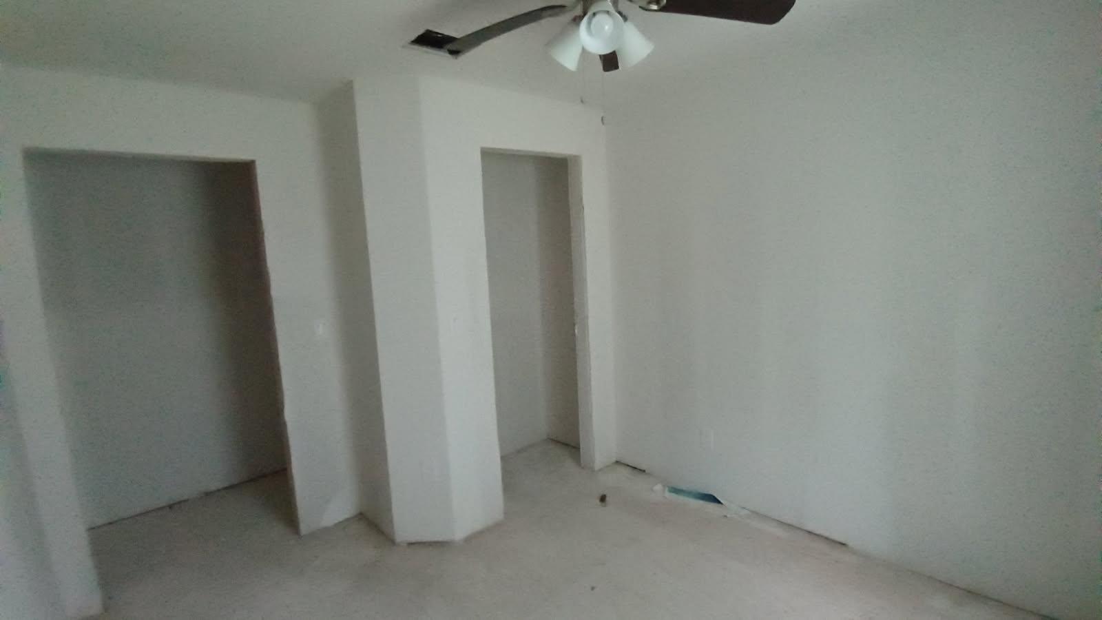 112 W Ila Street Elgin TX 78621