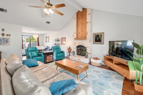 9006 Frostwood Trail Austin TX 78729