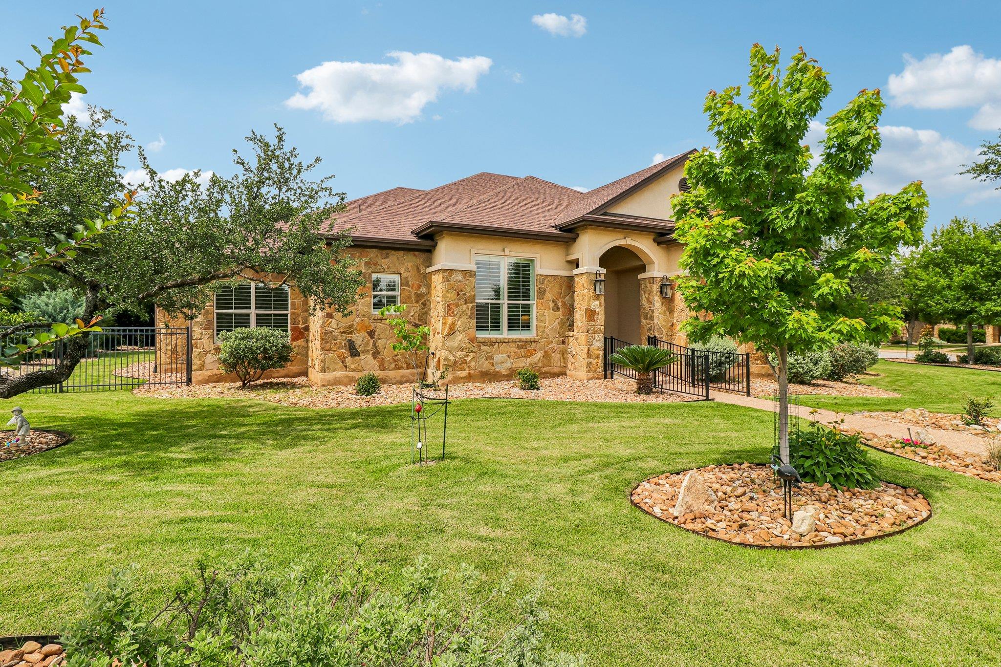 1302 Big Drive Georgetown TX 78628