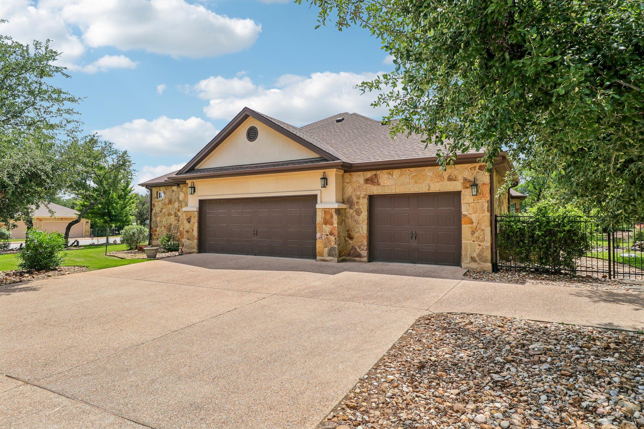 1302 Big Drive Georgetown TX 78628