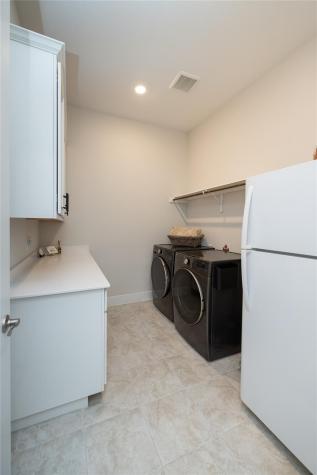 157 Mcnaughton Drive Liberty Hill TX 78642