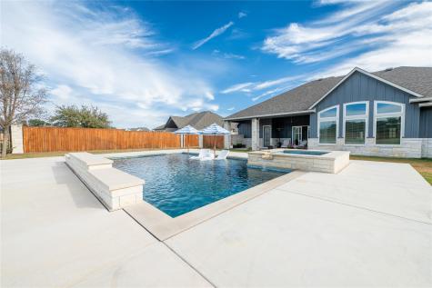 157 Mcnaughton Drive Liberty Hill TX 78642