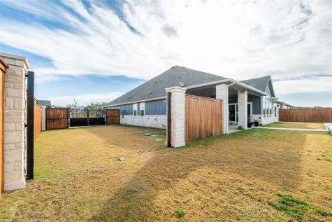 157 Mcnaughton Drive Liberty Hill TX 78642